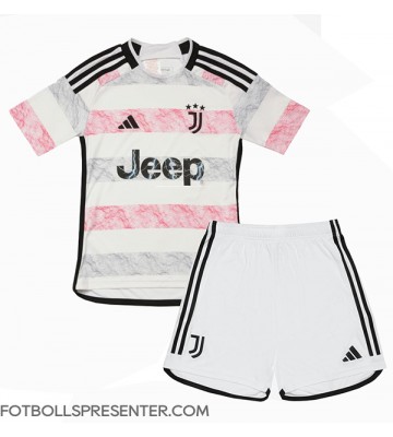 Juventus Bortatröja Barn 2023-24 Kortärmad (+ korta byxor)